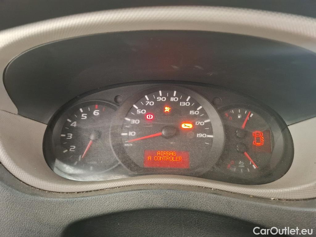  Renault  Master  Fourgon L2H2 3 5 Grand Confort dCi 130CV BVM6 E6 #125