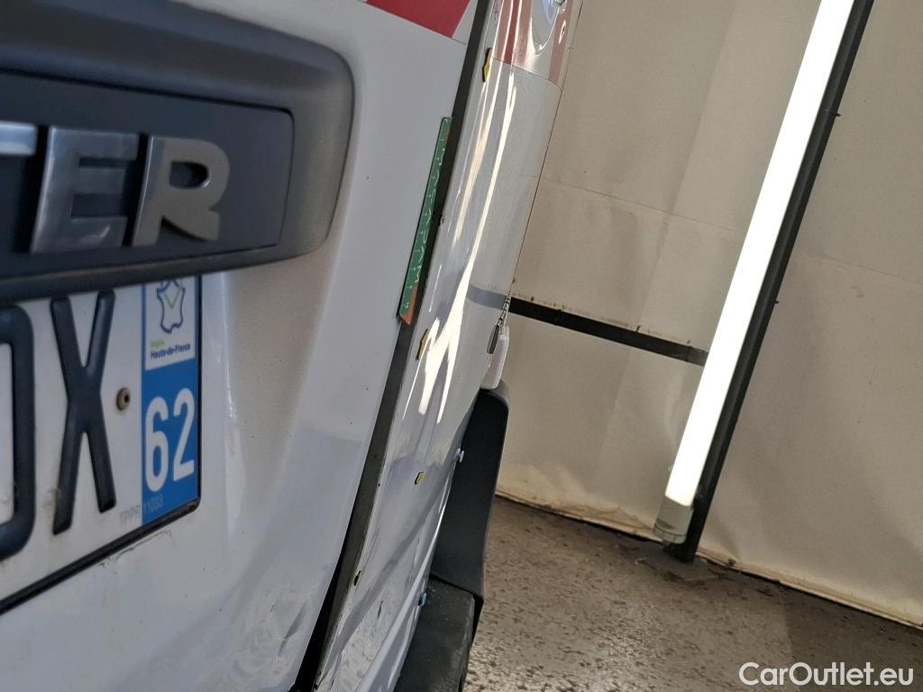  Renault  Master  Fourgon L2H2 3 5 Grand Confort dCi 130CV BVM6 E6 #25