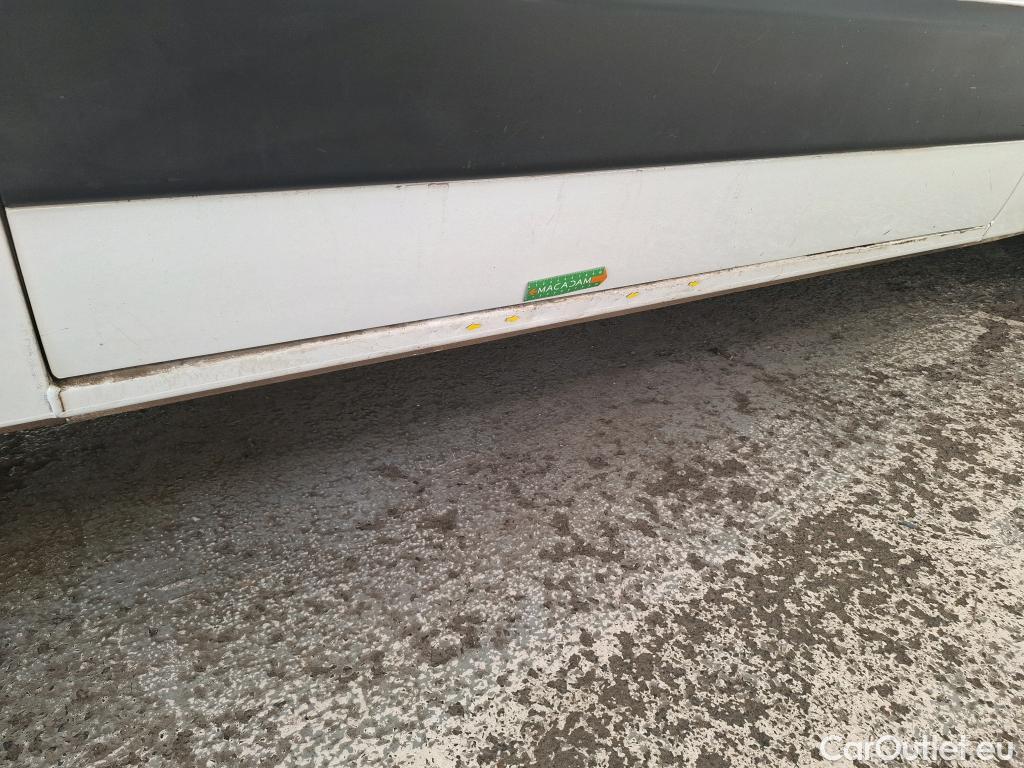  Renault  Master  Fourgon L2H2 3 5 Grand Confort dCi 130CV BVM6 E6 #50