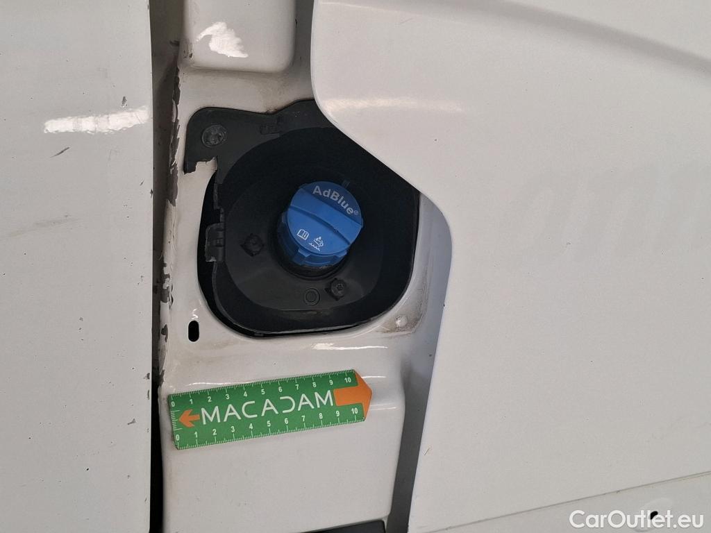  Renault  Master  Fourgon L2H2 3 5 Grand Confort dCi 130CV BVM6 E6 #96