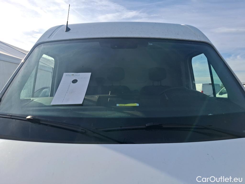  Renault  Master RENAULT  / 2019 / 4P / Fourgon tôlé FG Tr CF F3500 L2H2 Blue dCi 135 #33