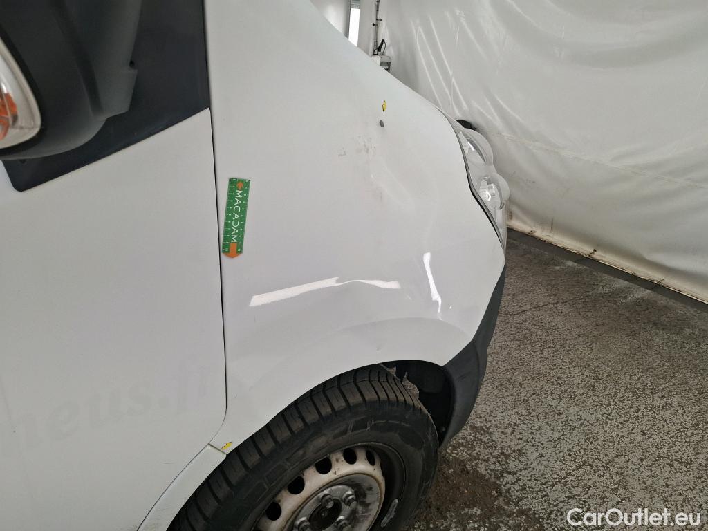  Renault  Master  Fourgon L2H2 3 5 Grand Confort dCi 130CV BVM6 E6 #15