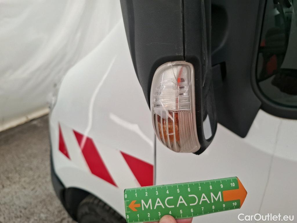 Renault  Master  Fourgon L2H2 3 5 Grand Confort dCi 130CV BVM6 E6 #92