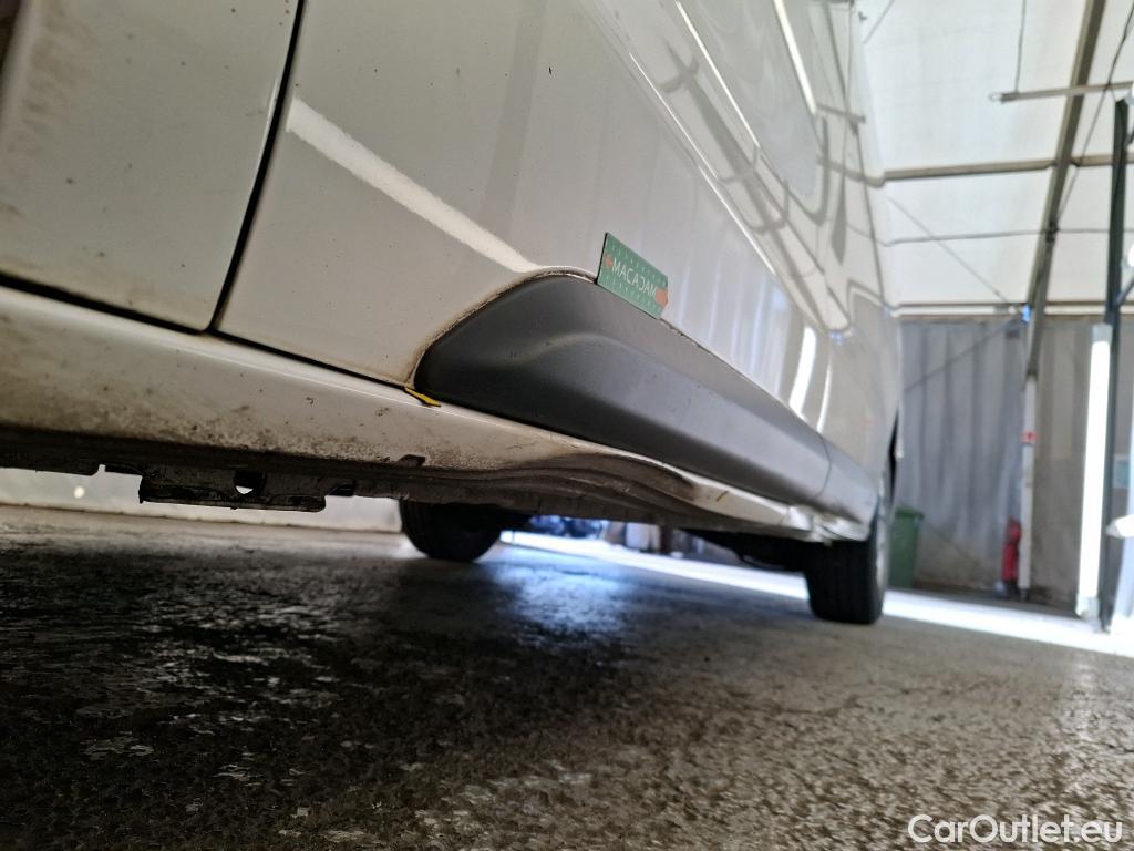  Citroen  Jumpy CITROEN  4p Combi Taille XL BlueHDi 120 S&S BVM6 Confort #5