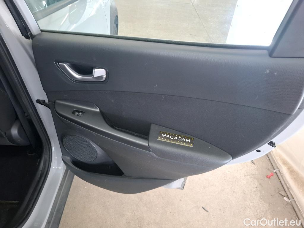  Hyundai  kona  Business Hybrid 2WD 1.6 GDI 140CV BVA6 E6dT #41