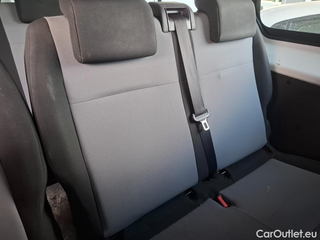  Citroen  Jumpy CITROEN  4p Combi Taille XL BlueHDi 120 S&S BVM6 Confort #64