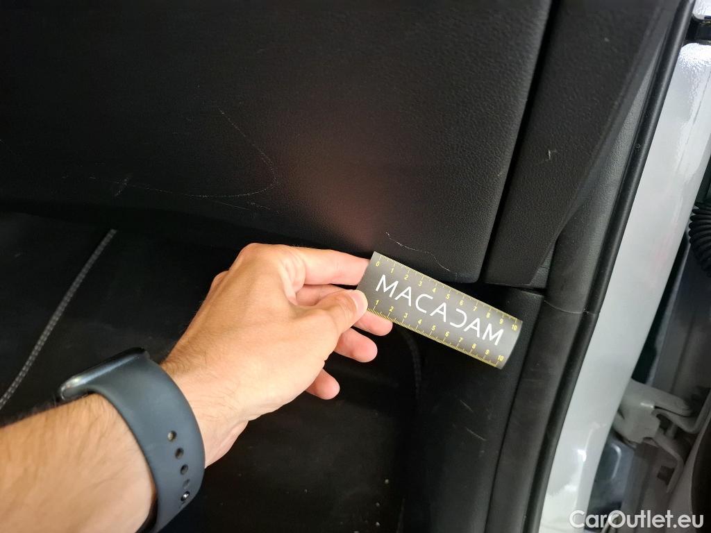 Hyundai  kona  Business Hybrid 2WD 1.6 GDI 140CV BVA6 E6dT #25