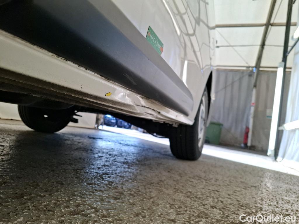  Citroen  Jumpy CITROEN  4p Combi Taille XL BlueHDi 120 S&S BVM6 Confort #2