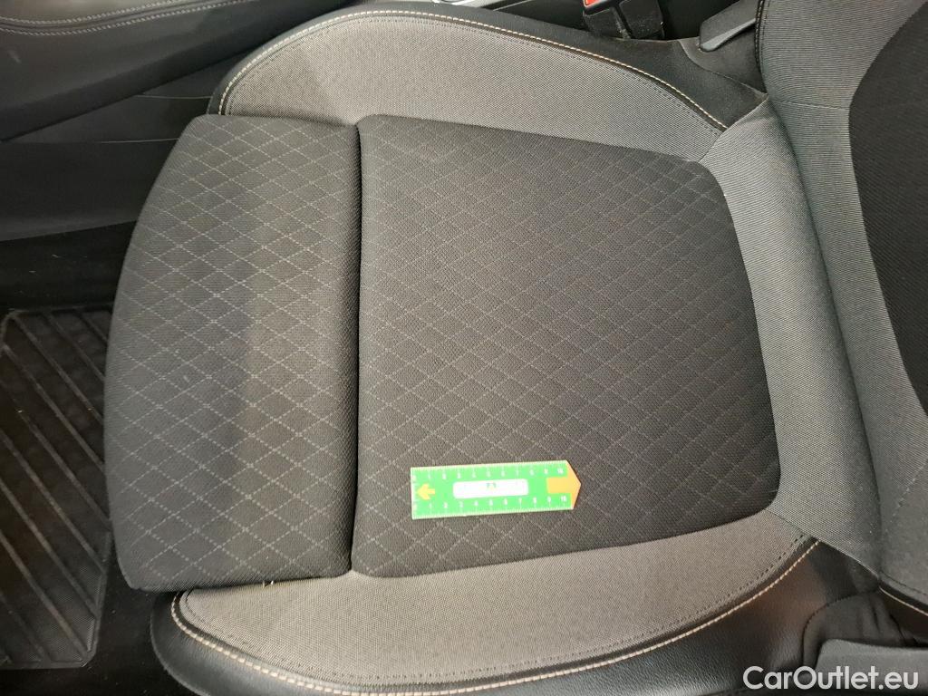  Opel   Grandland X Grandland X Elegance Business 1.5 130CV BVA8 E6d #41