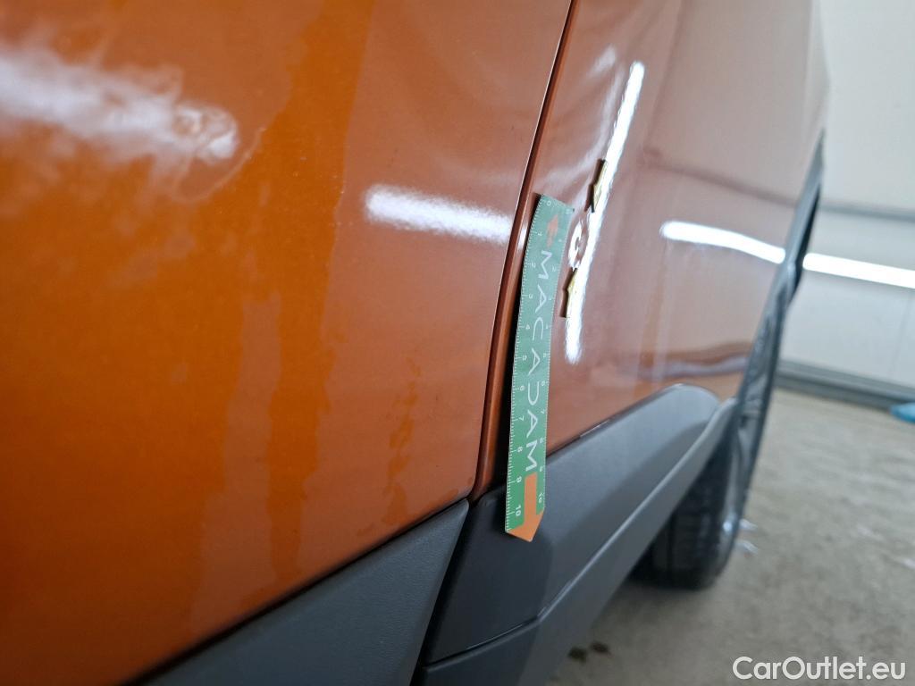  Peugeot  2008  Active Pack 1.2 PureTech 100CV BVM6 E6d #42