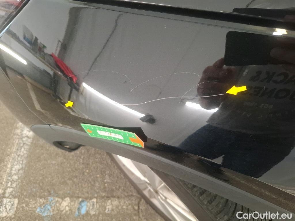  Opel   Grandland X Grandland X Elegance Business 1.5 130CV BVA8 E6d #9
