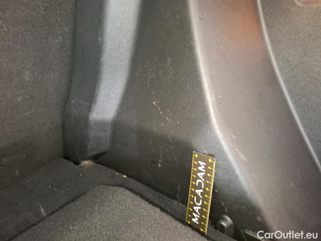  Peugeot  2008  Allure Business 1.5 HDi 110CV BVM6 E6d #14