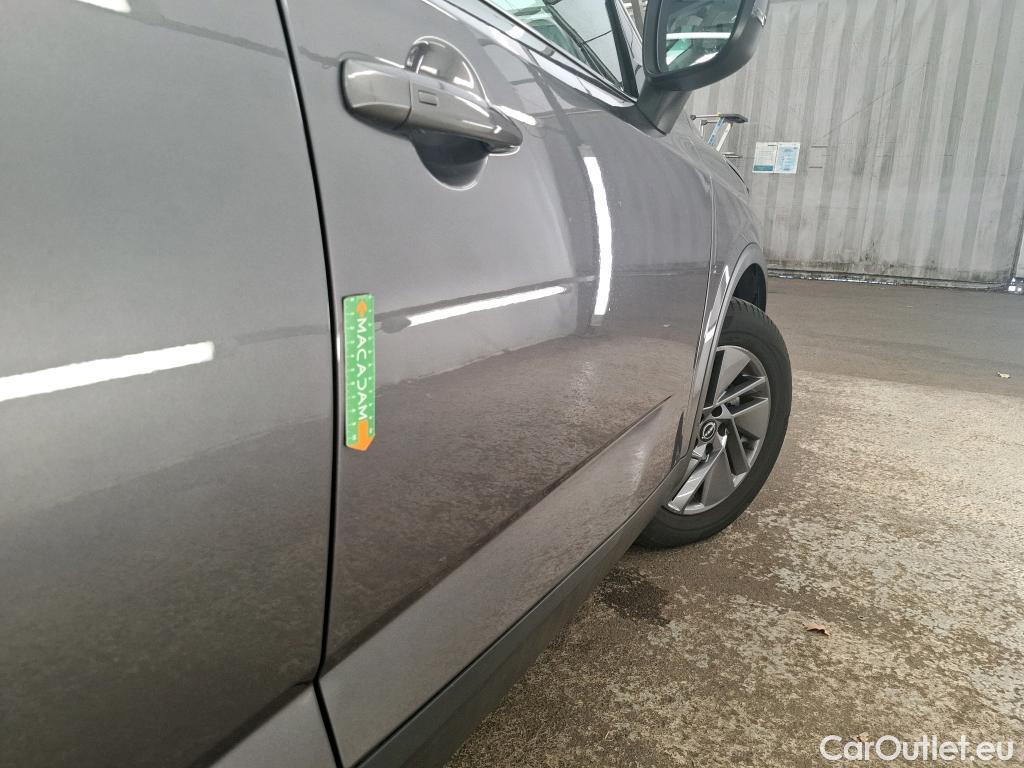  Nissan  Qashqai NISSAN  / 2021 / 5P / Crossover 1.3 MHEV 158ch Xtronic Business Edition CD LOT700 #17