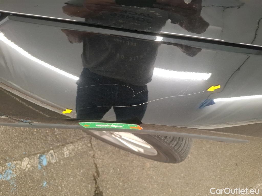  Opel   Grandland X Grandland X Elegance Business 1.5 130CV BVA8 E6d #10