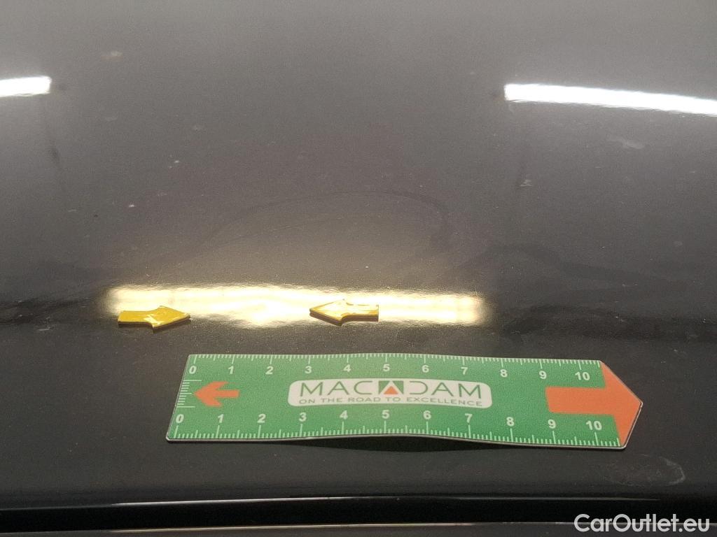  Opel   Grandland X Grandland X Elegance Business 1.5 130CV BVA8 E6d #26