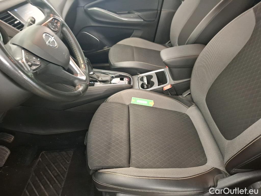  Opel   Grandland X Grandland X Elegance Business 1.5 130CV BVA8 E6d #40
