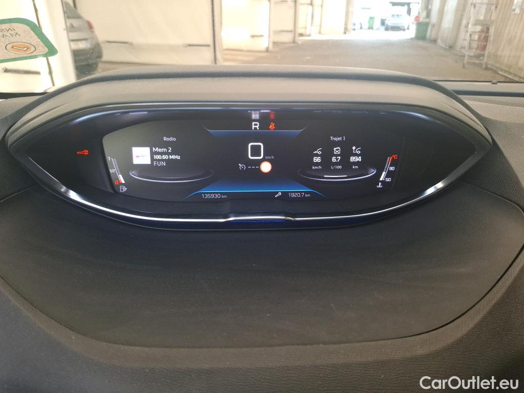  Peugeot  3008  Allure Pack 1.5 HDi 130CV BVA8 E6d #16