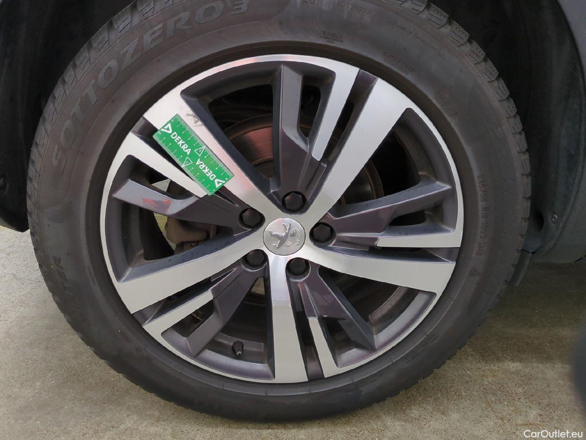  Peugeot  3008  II Allure Pack 1.2 PureTech 130CV BVA8 E6d #24