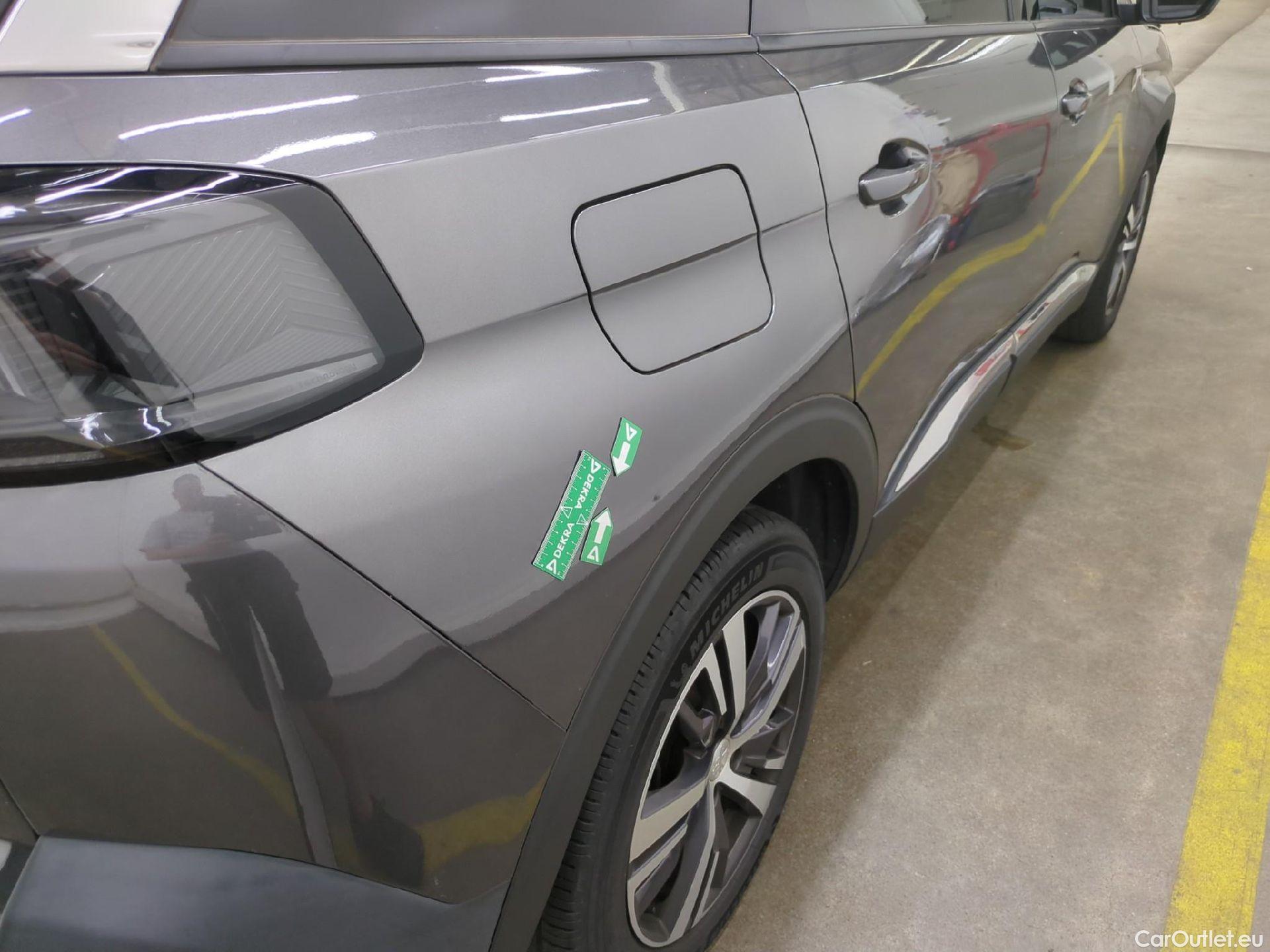  Peugeot  5008  Allure 1.2 PureTech 130CV BVA8 7 Sieges E6d #19