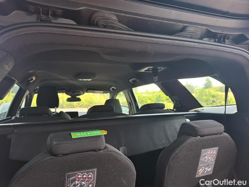 Peugeot  5008  Active Pack 1.2 PureTech 130CV BVA8 7 Sieges E6d #46