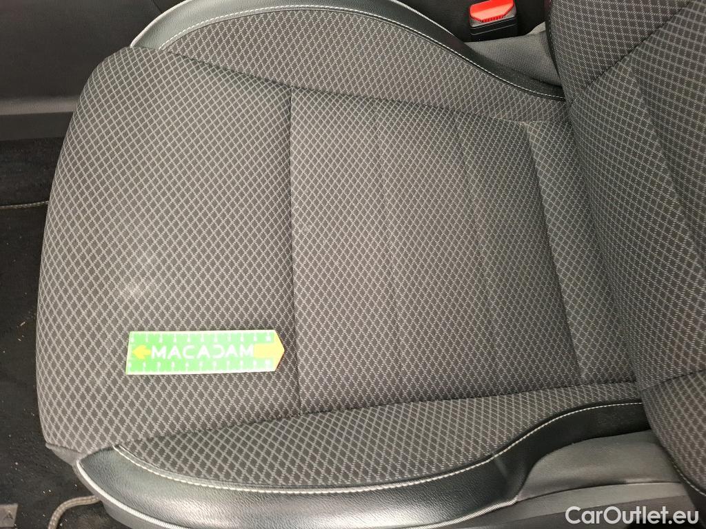  Renault  Arkana RENAULT  / 2021 / 5P / SUV Techno mild hybrid 140 EDC -22 #14