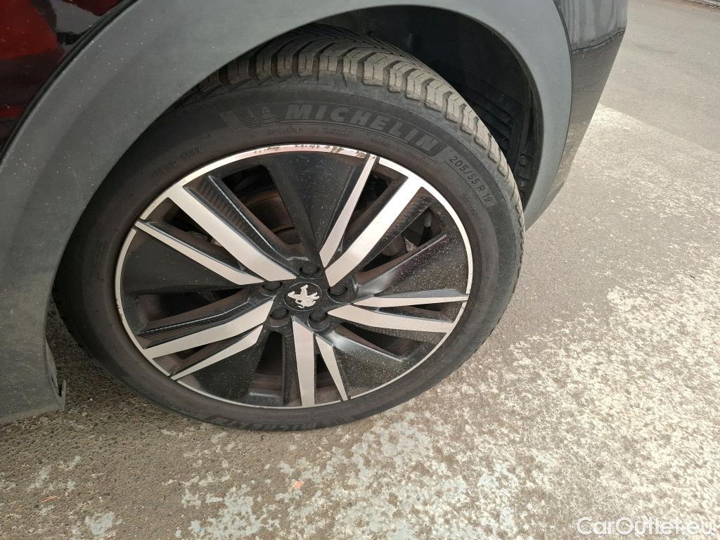  Peugeot  5008  GT 1.5 HDi 130CV BVA8 7 Sieges E6d #42