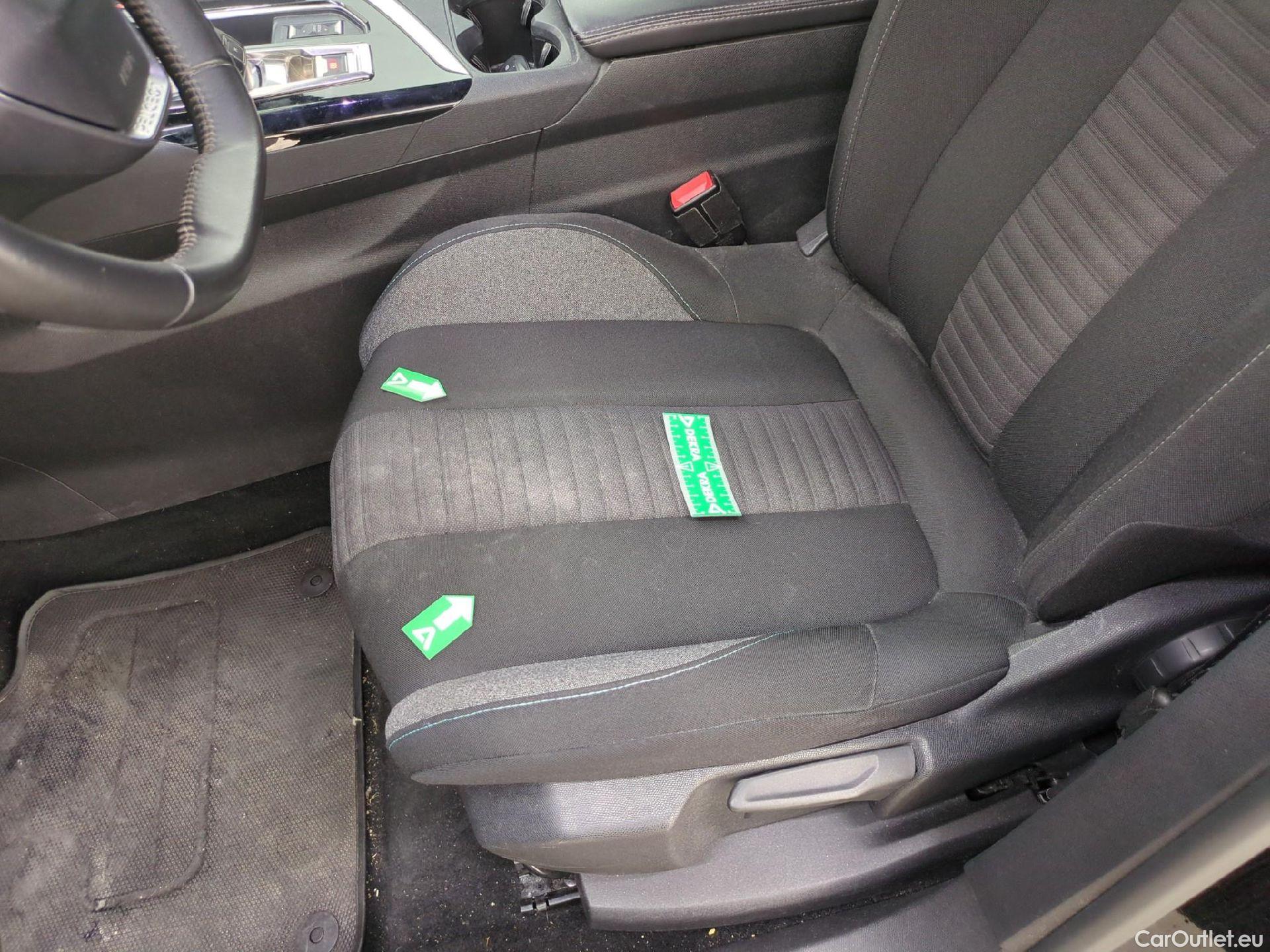  Peugeot  5008  Active Pack 1.5 HDi 130CV BVA8 7 Sieges E6d #34