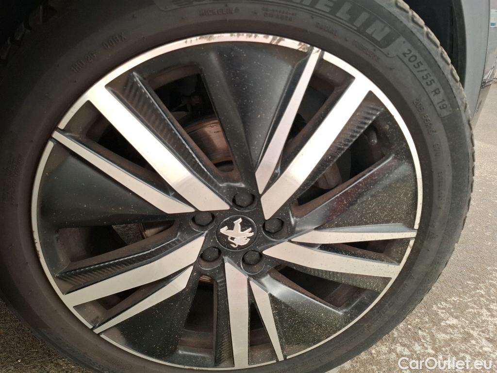  Peugeot  5008  GT 1.5 HDi 130CV BVA8 7 Sieges E6d #43