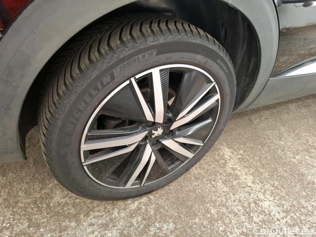  Peugeot  5008  GT 1.5 HDi 130CV BVA8 7 Sieges E6d #26