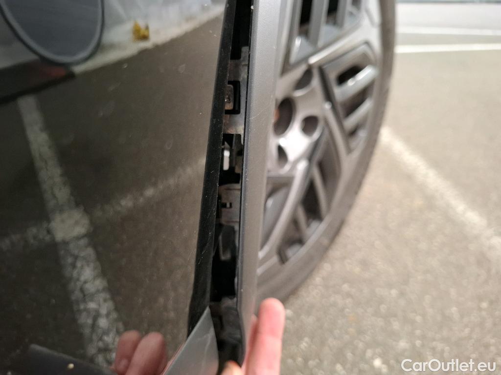  Citroen  C4 CITROEN  X / 2022 / 4P / Berline PureTech 130 S&S EAT8 Feel Pack #57