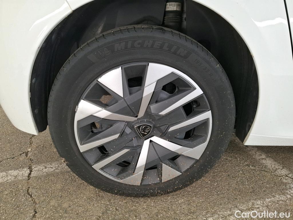  Peugeot  208  Active 1.2 PureTech 100CV BVM6 E6d #37