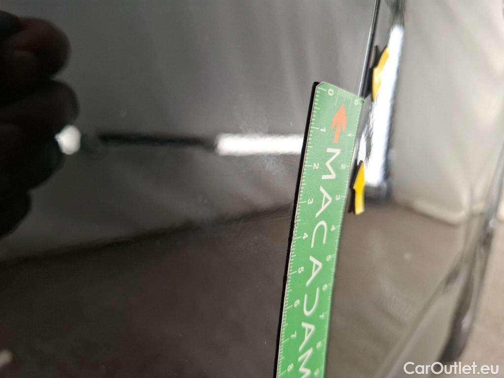  Citroen  C4 CITROEN  X / 2022 / 4P / Berline PureTech 130 S&S EAT8 Feel Pack #18