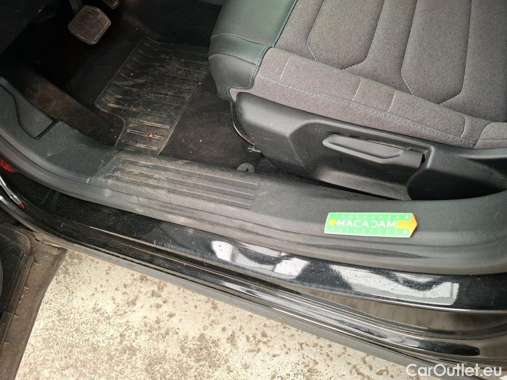  Citroen  C4 CITROEN  X / 2022 / 4P / Berline PureTech 130 S&S EAT8 Feel Pack #7