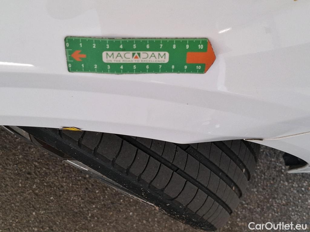  Peugeot  208  Active 1.2 PureTech 100CV BVM6 E6d #10
