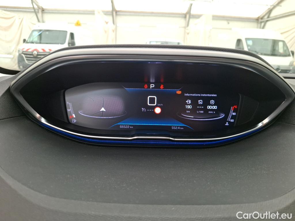  Peugeot  5008  Allure Pack 1.5 HDi 130CV BVA8 7 Sieges E6d #8