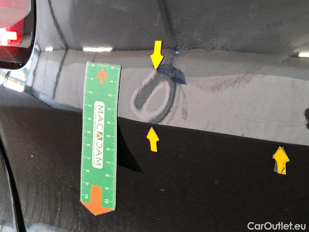  Citroen  C4 CITROEN  X / 2022 / 4P / Berline PureTech 130 S&S EAT8 Feel Pack #7
