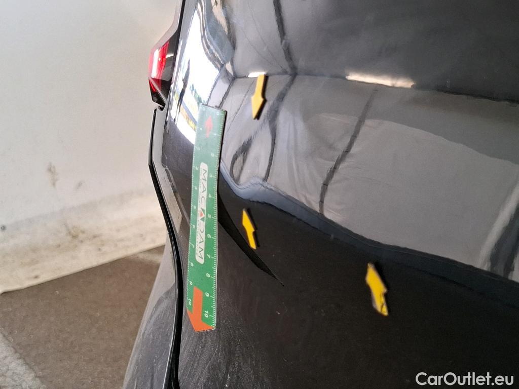  Citroen  C4 CITROEN  X / 2022 / 4P / Berline PureTech 130 S&S EAT8 Feel Pack #8