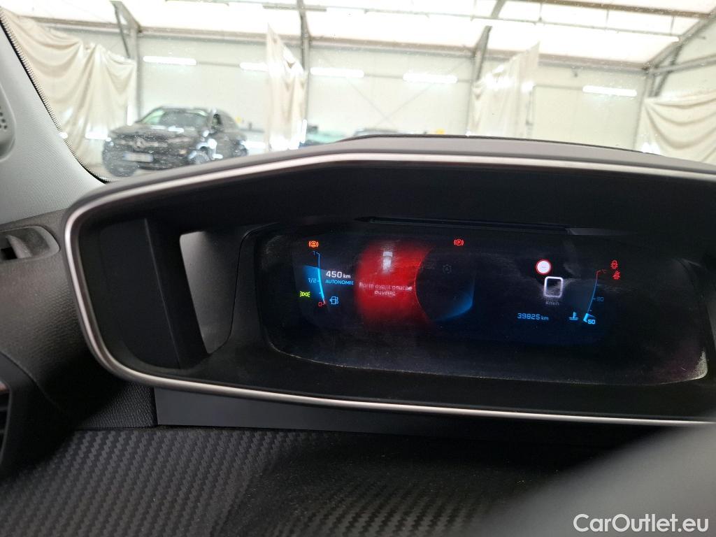  Peugeot  2008  Allure 1.2 PureTech 100CV BVM6 E6d #43