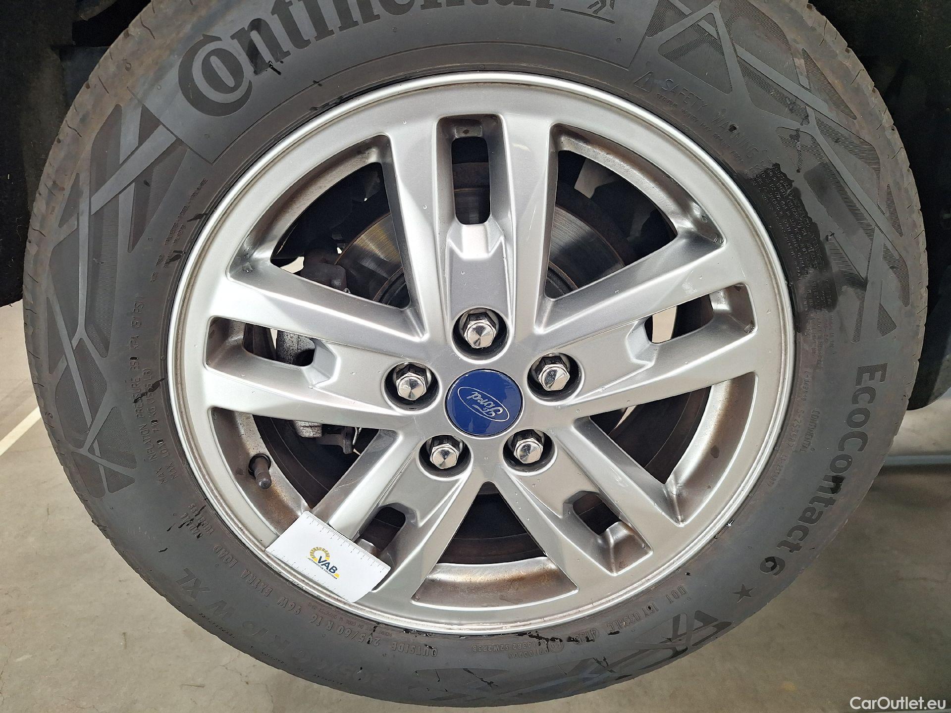  Ford  Connect Tourneo Ford, Tourn.Connect FL'18, Ford Grand Tourneo Connect 1.5 TDCi 88kW Titanium  /  COC Phase 2 missing - no claims accepted #14