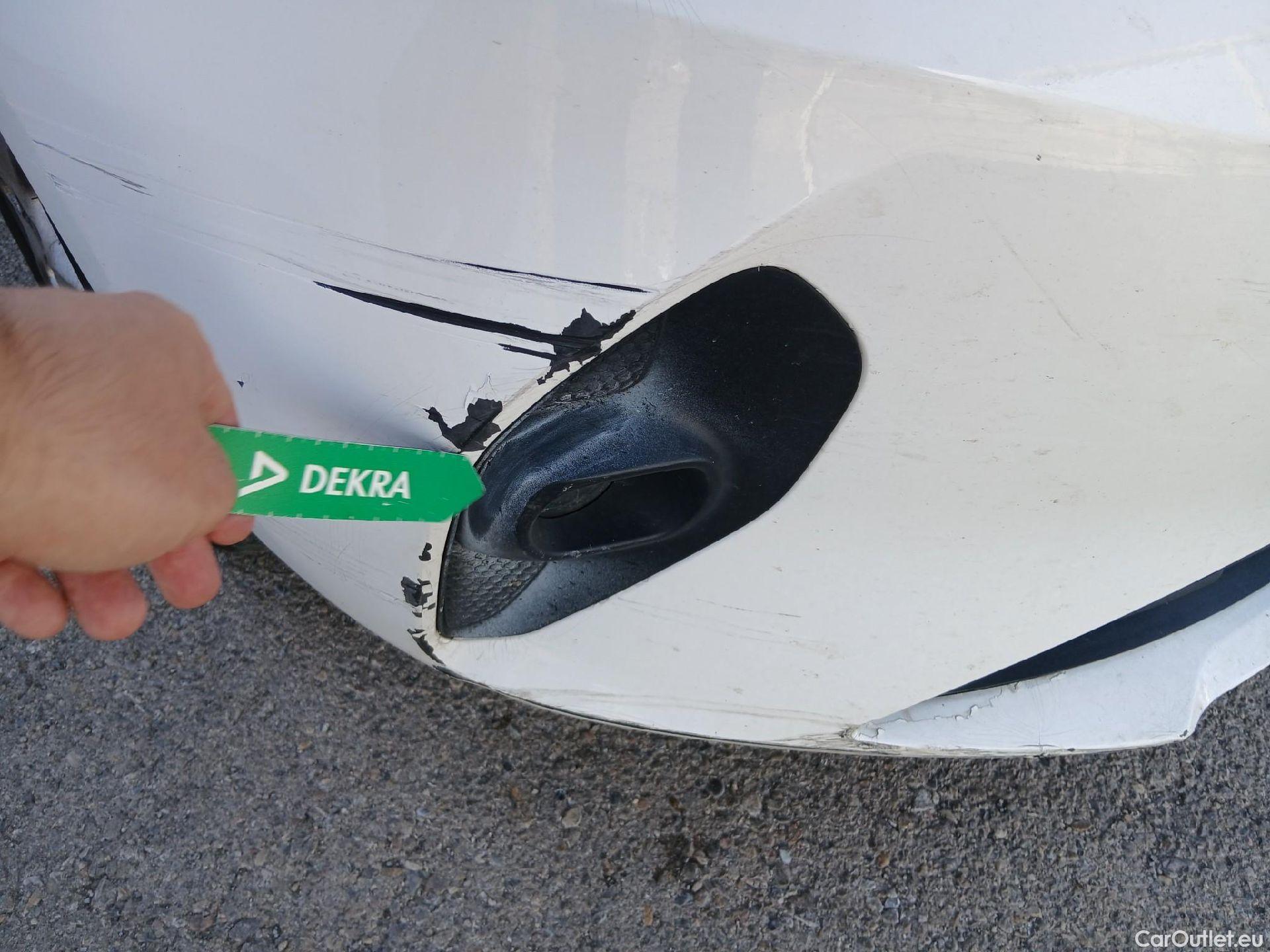  Opel  Corsa OPEL  / 2019 / 5P / berlina con portón 1.5D DT 74kW (100CV) Edition #9