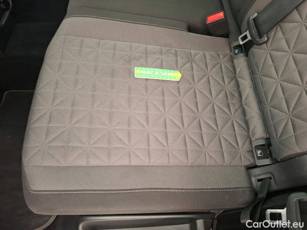  Volkswagen  Tiguan VOLKSWAGEN  / 2020 / 5P / SUV 1.5 TSI 150 DSG7 Life Busines #10
