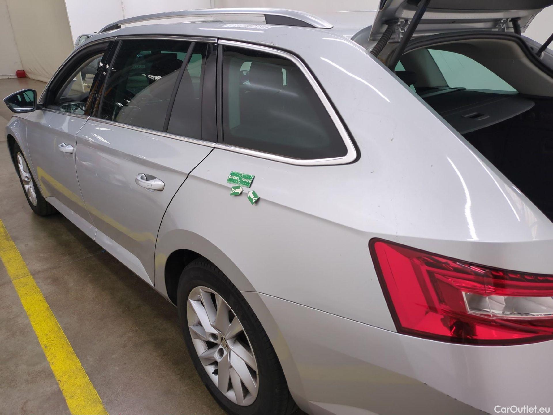  Skoda  Superb  Break Business 2.0 TDI 150CV BVA7 E6d #26
