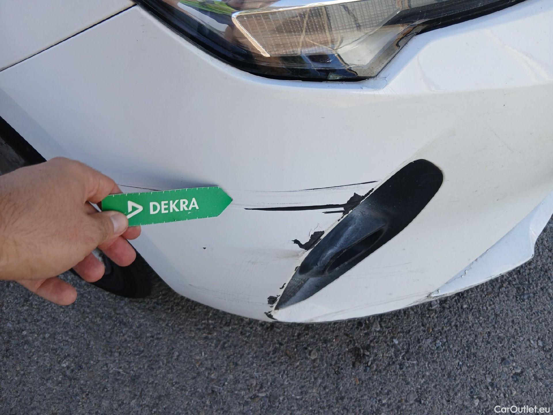  Opel  Corsa OPEL  / 2019 / 5P / berlina con portón 1.5D DT 74kW (100CV) Edition #7