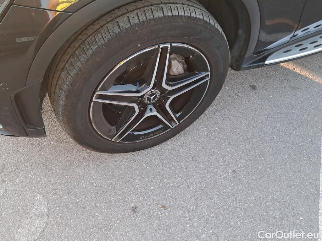  Mercedes  G-Klasee MERCEDES-BENZ Clase GLC / 2019 / 5P / todoterreno GLC 300 e 4MATIC #5