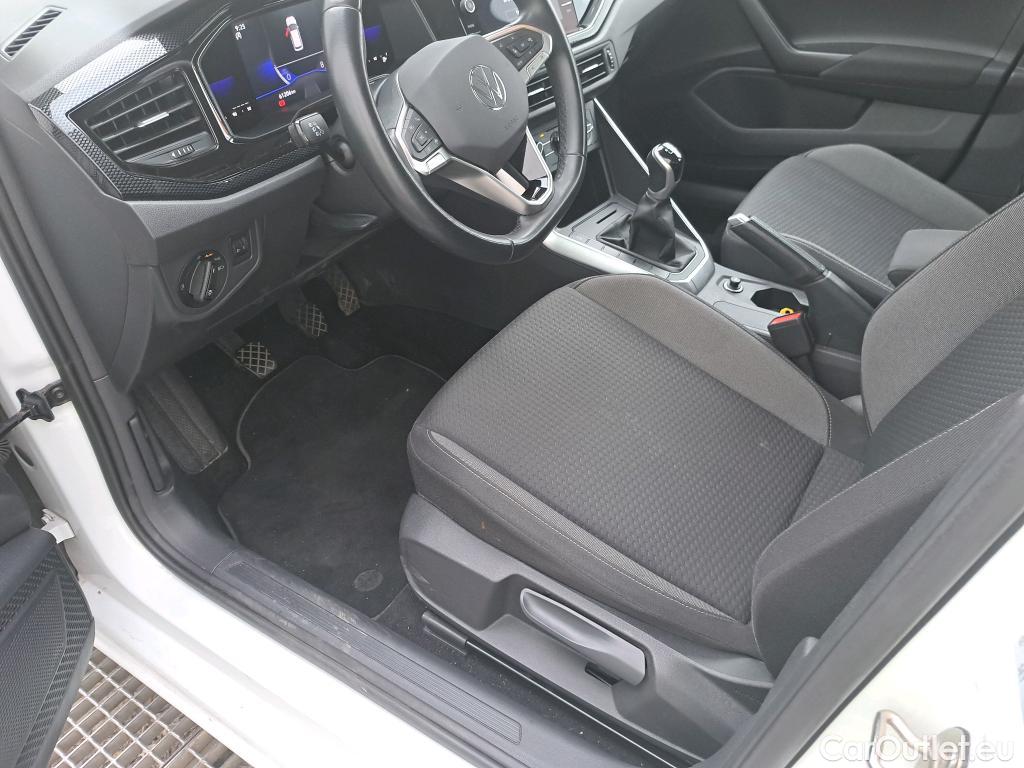  Volkswagen  Polo VOLKSWAGEN  / 2021 / 5P / berlina con portón Life 1.0 TSI 70kW (95CV) #24
