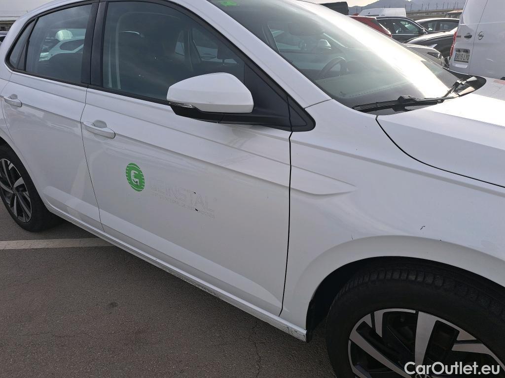  Volkswagen  Polo VOLKSWAGEN  / 2021 / 5P / berlina con portón Life 1.0 TSI 70kW (95CV) #6