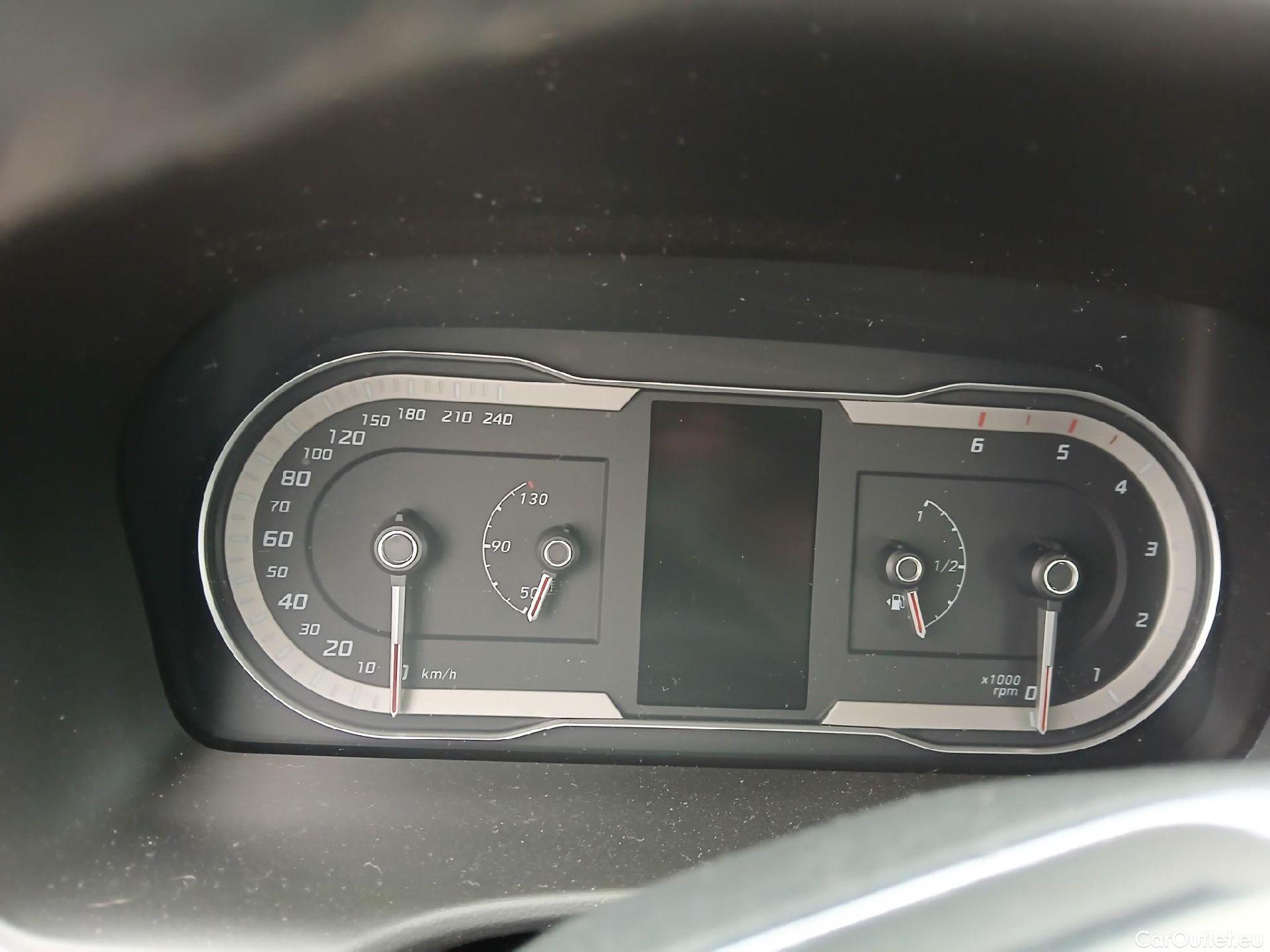  Hyundai  Tucson HYUNDAI  / 2020 / 5P / todoterreno 1.6 CRDI 85kW (115CV) Klass #SMR0708 SIN LLAVES + DE 200000KMS# #2