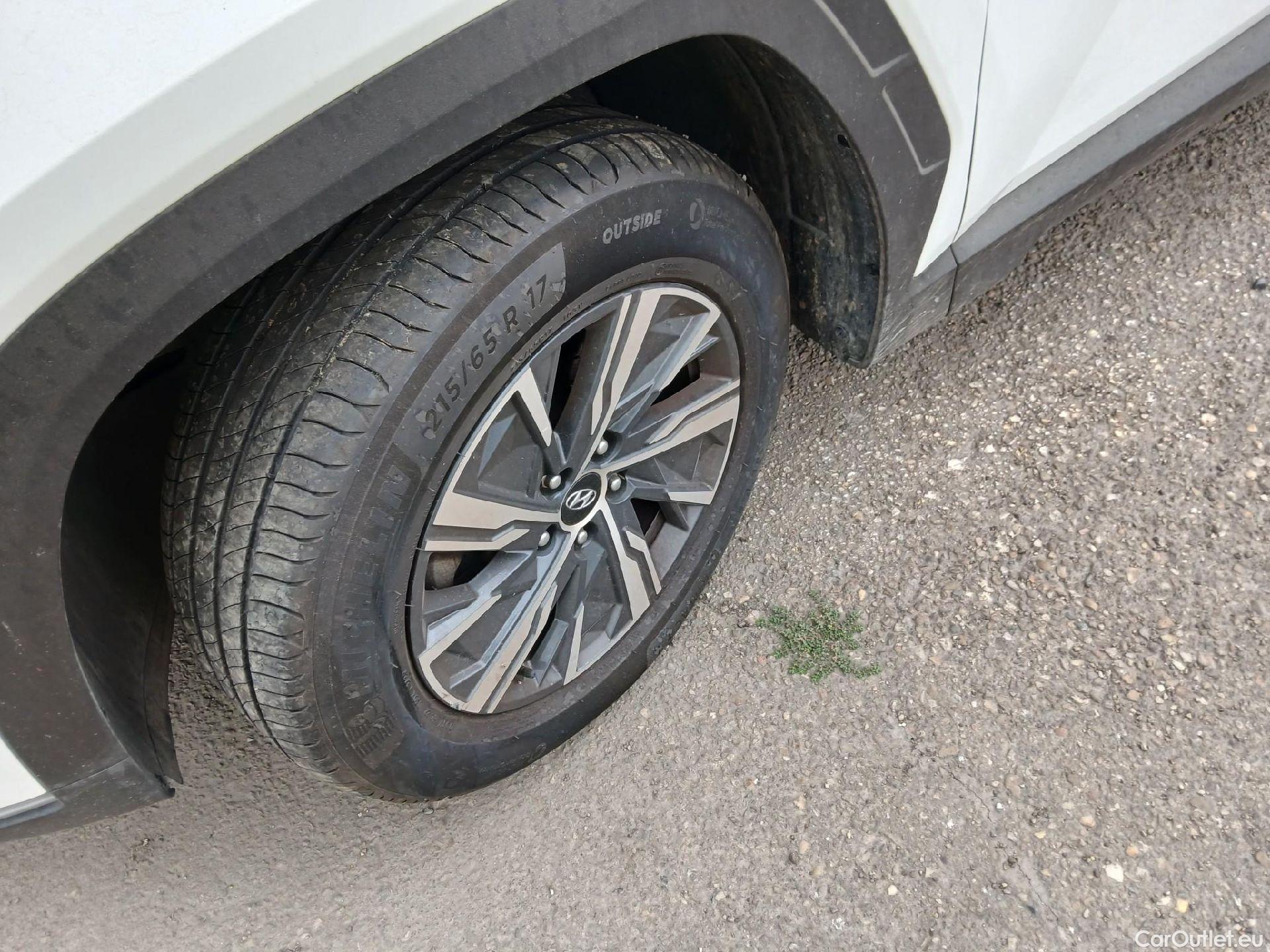  Hyundai  Tucson HYUNDAI  / 2020 / 5P / todoterreno 1.6 CRDI 85kW (115CV) Klass #SMR0708 SIN LLAVES + DE 200000KMS# #14