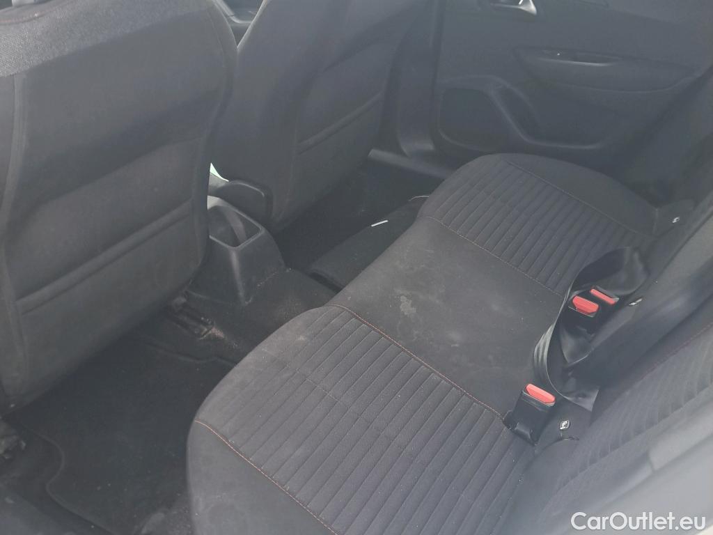  Peugeot  2008 PEUGEOT  / 2019 / 5P / todoterreno Active Pack Puretech 100 S&S BVM6 #5