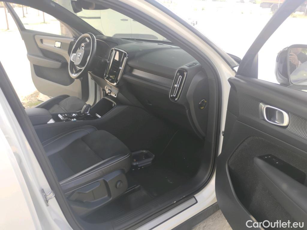  Volvo  XC 40 VOLVO XC40 / 2017 / 5P / todoterreno 1.5 T5 Twin Recharge R-Design Auto #4